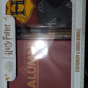 Harry Potter Journal, Pen & Socks